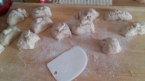 Kváskové žemle - kaiserky (fotorecept) - obrázok 5