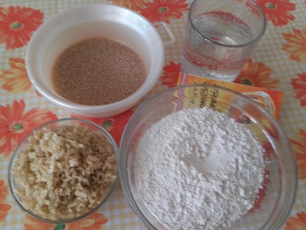 Orechový koláč s bublinkovou vodou (fotorecept) - obrázok 1