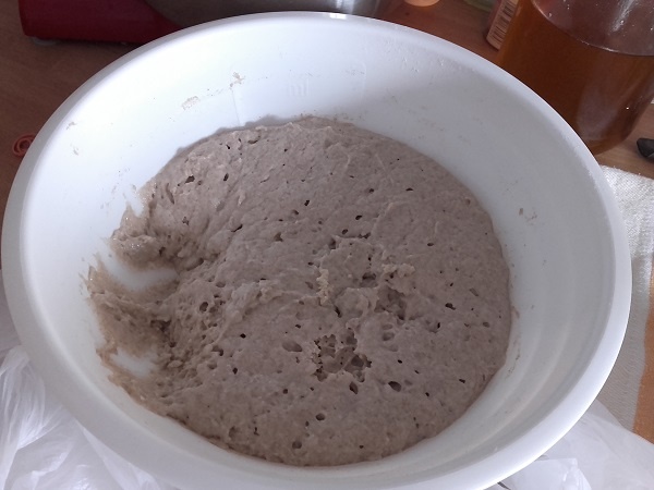 Kváskový pivný chlieb (fotorecept) - obrázok 2