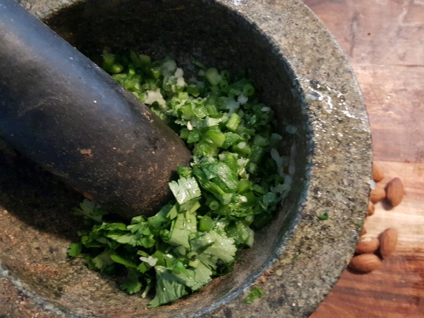 Guacamole s plesňovým syrom (Guacamole con quesco azul) (fotorecept) - obrázok 2