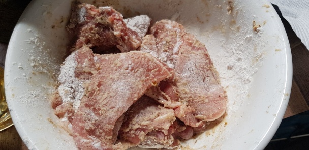 Kantonské bravčové kotlety soľ a korenie - obrázok 5