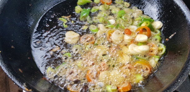 Kantonské bravčové kotlety soľ a korenie - obrázok 7