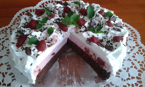 Jahodovo-tvarohová torta - obrázok 4