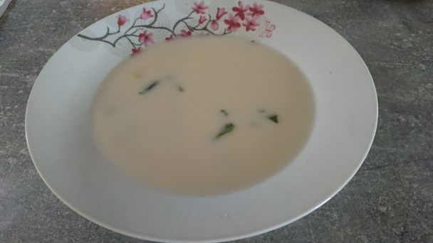 Rýchla polievka z rastlinnej nátierky - obrázok 2