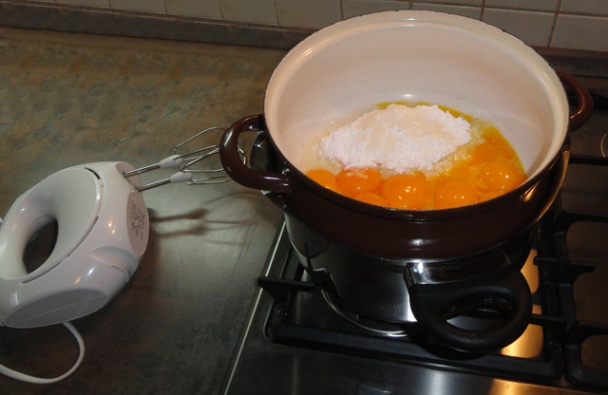 Žĺtkovo - čokoládové rezy v oblátke (fotorecept) - obrázok 4