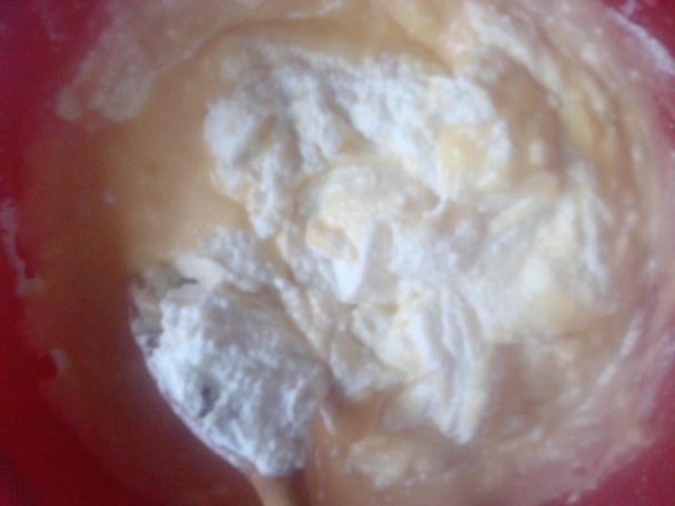 Tvarohovo-ovocná žemľovka - obrázok 3