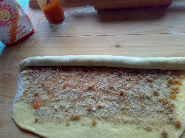 Pletenec troch chutí: orechovo-makovo-kakaový - obrázok 6