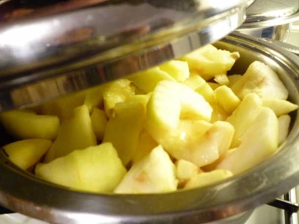 Jablká do koláča  - postup  (fotorecept) - obrázok 2