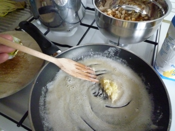 Polievka zo suchého hrachu (fotorecept) - obrázok 3