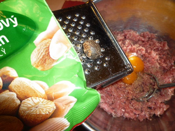 Mleté mäso v lístkovom cestíčku (fotorecept) - obrázok 2