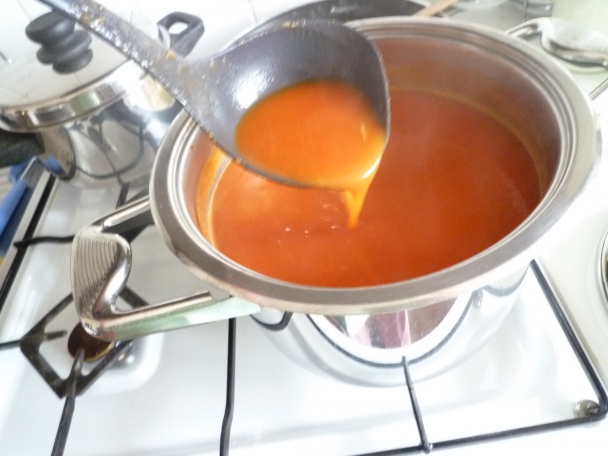 Krémová PARADAJKOVÁ polievka, rýchlo a chutne (fotorecept) - obrázok 9