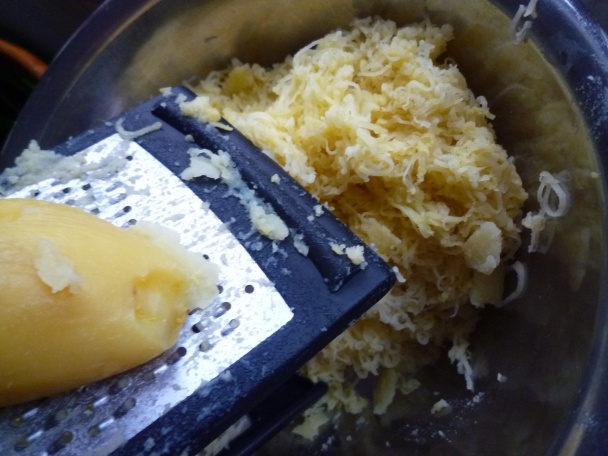 Zemiakové knedle do krízovej polievky (fotorecept) - obrázok 1