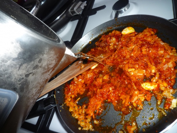 POLIEVKA  z vývaru špenátových gúľ (fotorecept) - obrázok 5