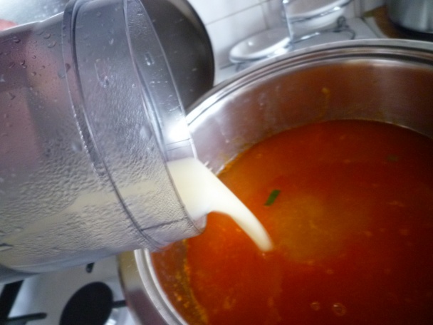 POLIEVKA  z vývaru špenátových gúľ (fotorecept) - obrázok 14