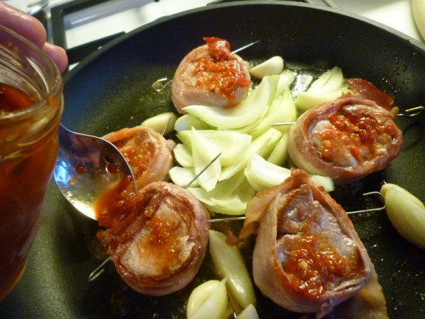 BRAVČOVÁ PANENKA  na omáčke gorgonzola so špenátovými guľami (fotorecept) - obrázok 7