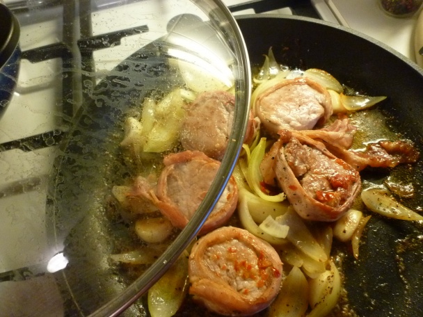 BRAVČOVÁ PANENKA  na omáčke gorgonzola so špenátovými guľami (fotorecept) - obrázok 11