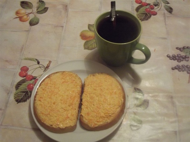 Mrkvo-petržlenovo-zelerová nátierka - obrázok 3