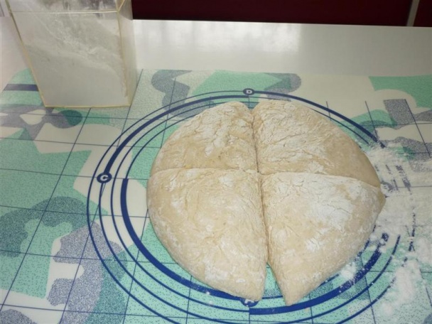 Plnená vianočka - obrázok 1