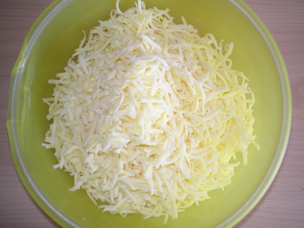 Slaný syrový koláč  - obrázok 4