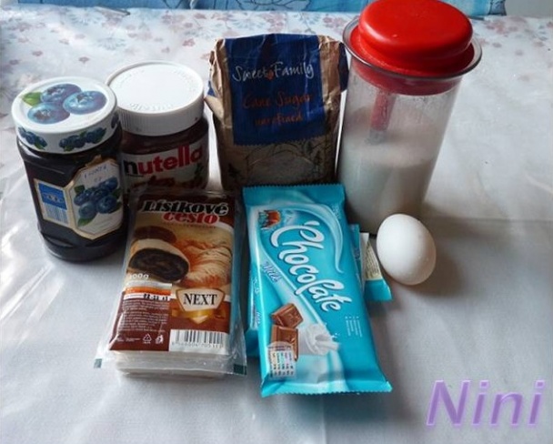 Rýchle koláčiky z lístkového cesta (fotorecept) - obrázok 1
