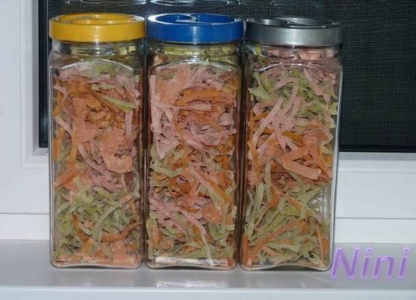 Cestovinový šalát a la čo som doma našla - obrázok 1