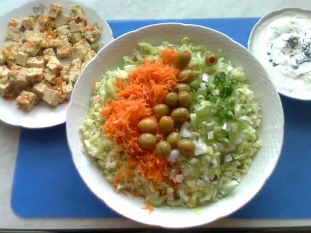 Jarný kapustový šalát so zeleninovým tofu (fotorecept) - obrázok 2