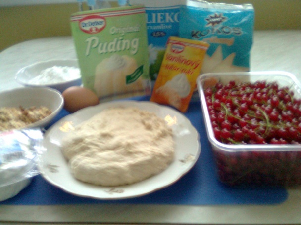 Tvarohovo-ríbezľový koláč (fotorecept) - obrázok 1