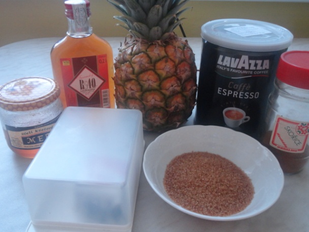 Grilovaný ananás s kávovo-rumovou polevou (fotorecept) - obrázok 1