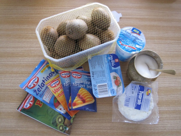 Tvarohovo-smotanová kiwi torta - obrázok 8