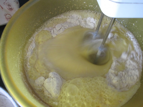 Jahodová bublanina so špaldovou múkou (fotorecept) - obrázok 3