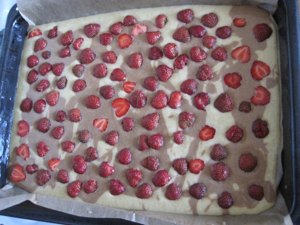 Jahodová bublanina so špaldovou múkou (fotorecept) - obrázok 5