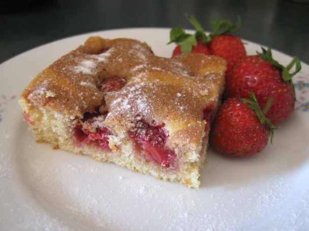 Jahodová bublanina so špaldovou múkou (fotorecept) - obrázok 7