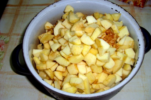 Karamelová torta s jablkami a makom (fotorecept) - obrázok 1