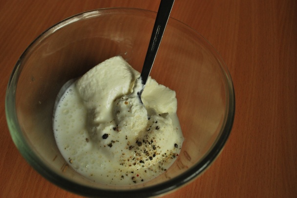 Tarte flambée - francúzsky slaný koláč (fotorecept) - obrázok 1