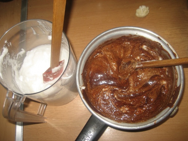 Famózna čokoládová torta - obrázok 3