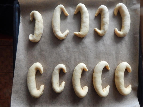 Tradičné bratislavské rožky (fotorecept) - obrázok 11