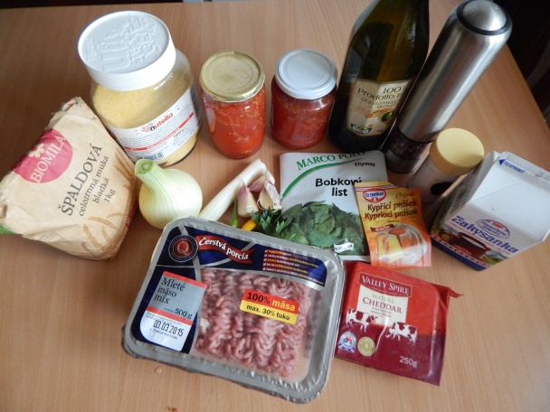 Pikantné ragú s polentovými knedličkami (fotorecept) - obrázok 1