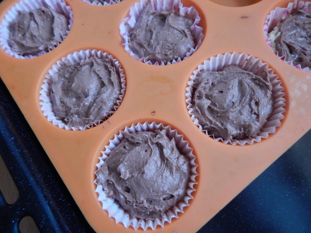 Cupcakes s tvarohovo-kokosovou plnkou (fotorecept) - obrázok 4