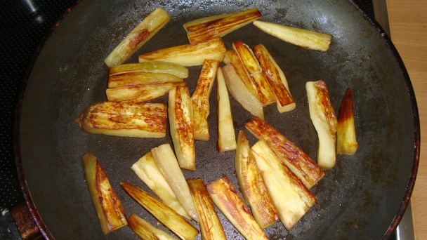 Chorešt s baklažánom - Khoresh Bademjan (dusené mäso s baklažánom) - obrázok 2