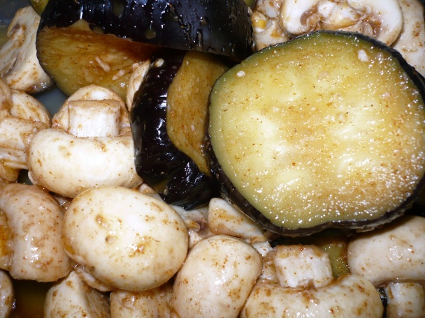 Grilovaný baklažán so šampiňónmi - obrázok 1