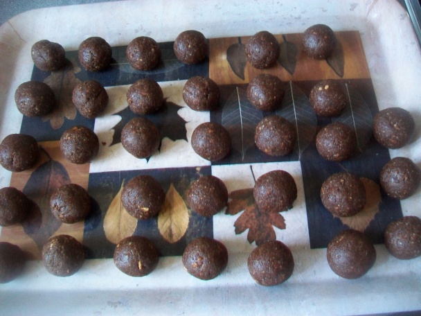 Kokosovo-orechové guľky (fotorecept) - obrázok 3