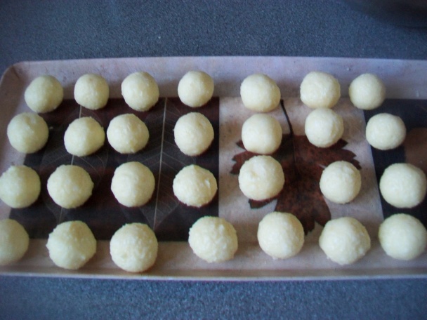 Kokosovo-orechové guľky (fotorecept) - obrázok 5