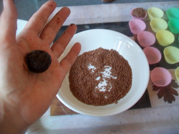 Bonbóny Brigadeiro (fotorecept) - obrázok 4