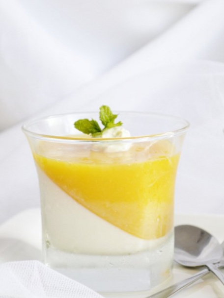 Kokosová panna cotta a mangové želé(fotorecept) - obrázok 11
