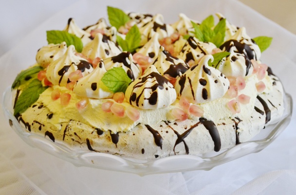 Pavlova s čoko-mätovou príchuťou (fotorecept) - obrázok 8