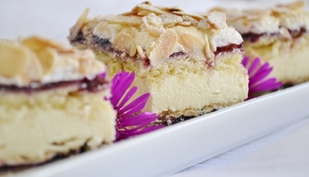 Mandľové kocky so snehovou penou (fotorecept) - obrázok 9