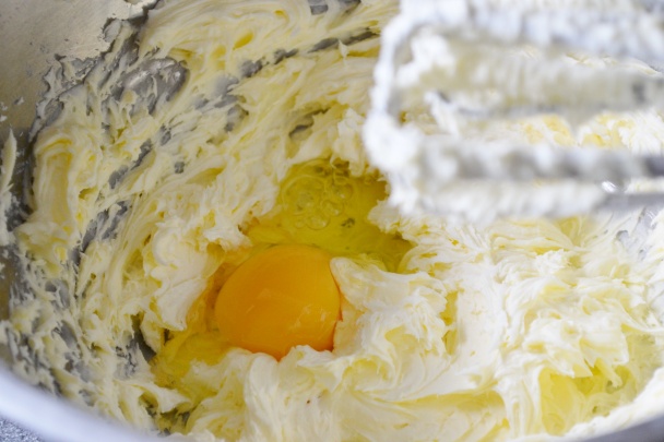 Slivkovo-pistáciový koláč (fotorecept) - obrázok 1