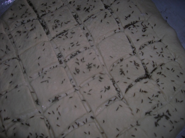 Slané fánky smažené a pečený lepník z jedného cesta - obrázok 1