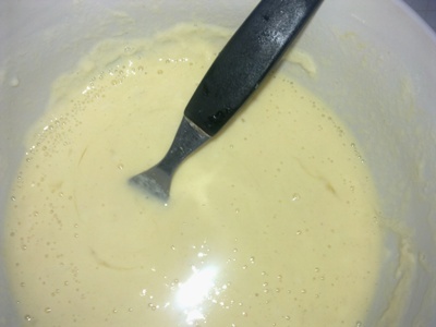 Bazové kvety vo vínovom cestíčku - obrázok 1