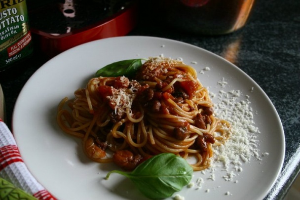 Spaghetti con pomodoro e gamberetti per colpa del Chianti - obrázok 1